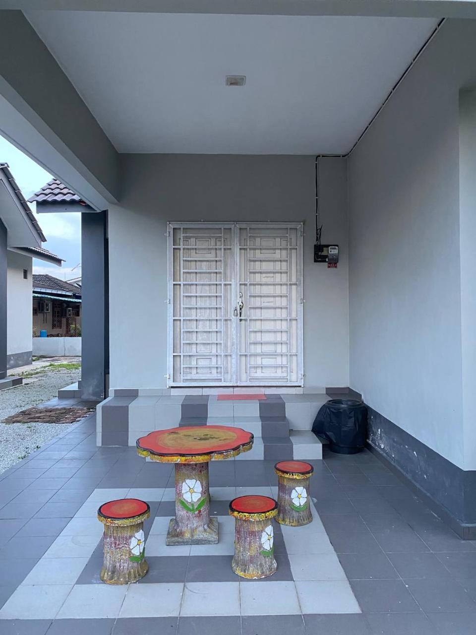 Al-qamar * Kota Bahru